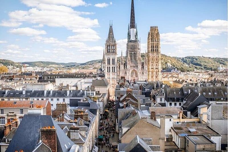 Billet Visite à pied des attractions incontournables de Rouen avec un guide