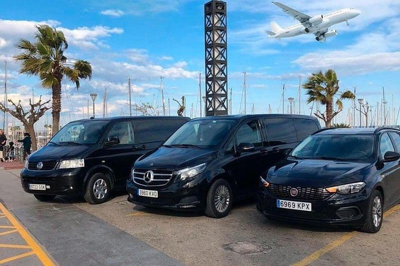 Aéroport de Gérone (GRO) à Palamós - Transfert privé aller-retour