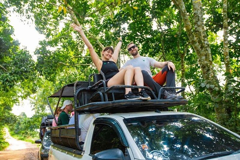 Visite privée des temples et points de vue de Koh Samui Safari en 4x4