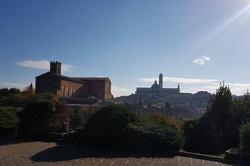 Transfert privé Aéroport Florence Peretola depuis ou vers Sienne Ville