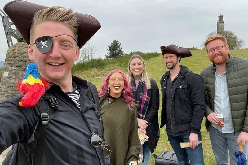 L'énigme du pirate: une chasse au trésor en plein air