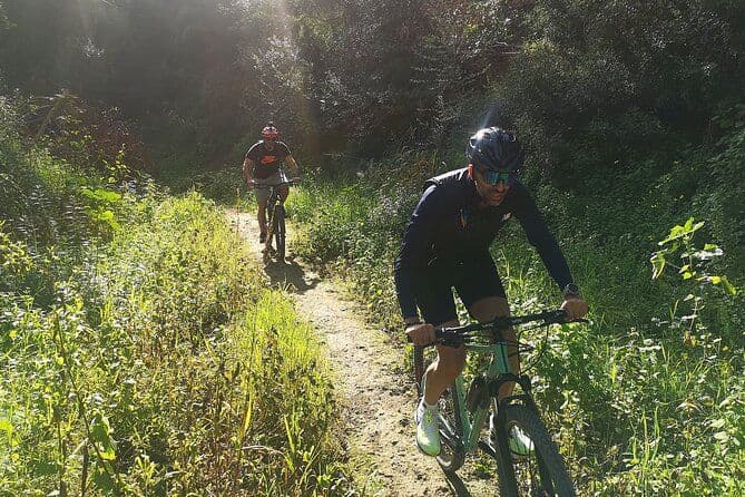 E-Vtt tour clocher montagne et vieille ville ,combo