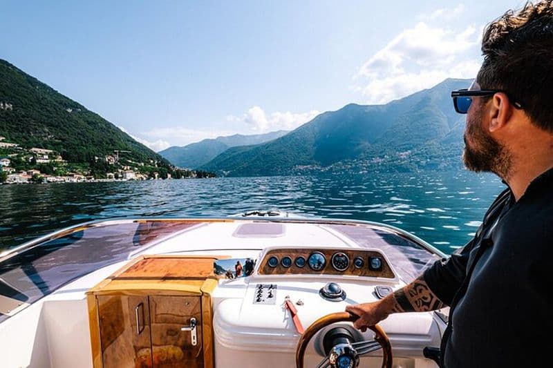 Billet Croisière privée sur le lac de Côme en bateau à moteur de 1H à 4H