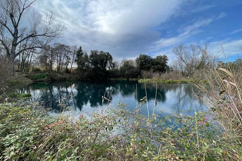 Excursion privée en canoë sur les hautes sources de la rivière Cavata