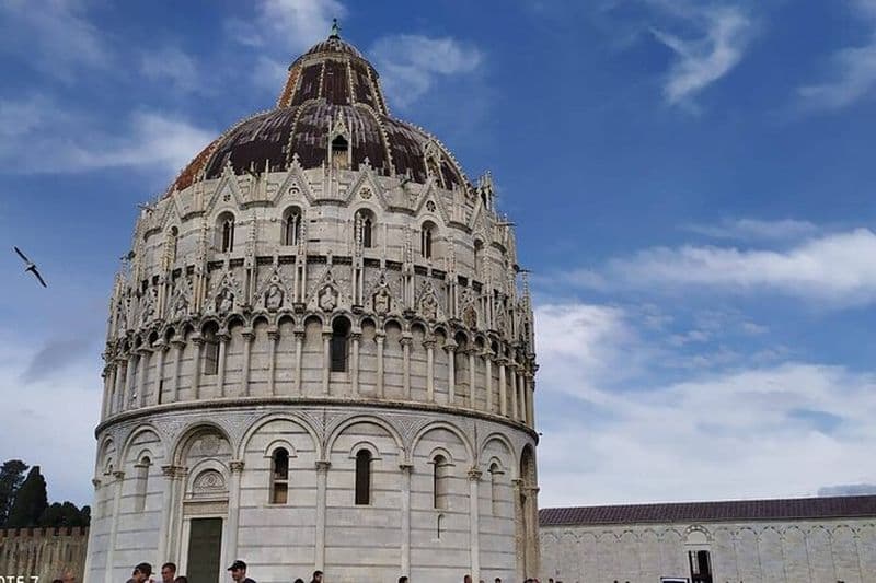 Transfert privé Aéroport Florence Peretola depuis ou vers Pise Ville