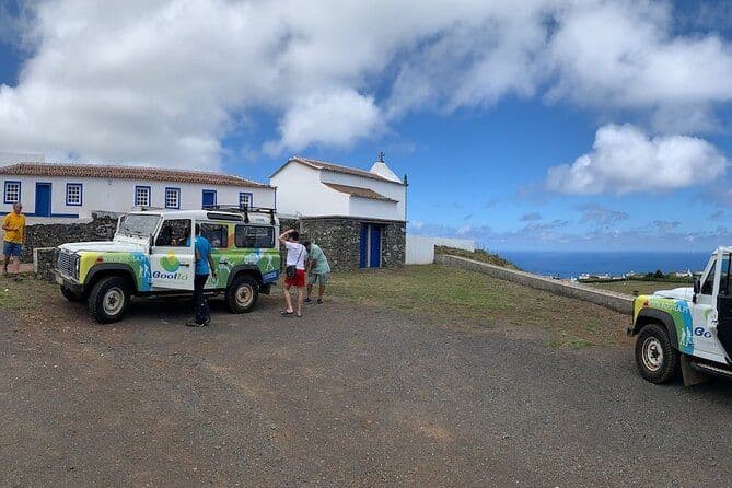 Billet Excursion d'une journée complète en jeep sur l'île de Santa Maria