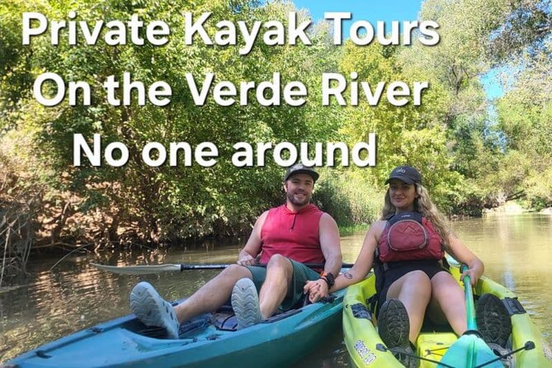 EXCLUSIF PRIVÉ River Kayak tours, Amazing Fall Colors