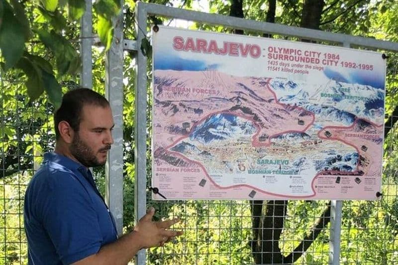 À l'intérieur du siège: Histoire de survie de Sarajevo