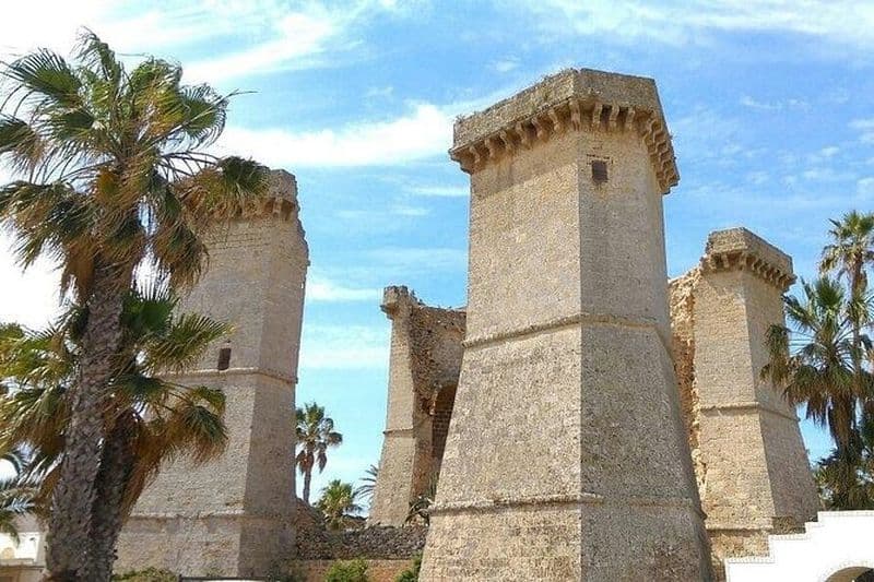 Visite privée d'une journée à Gallipoli : côte, plages et vignobles