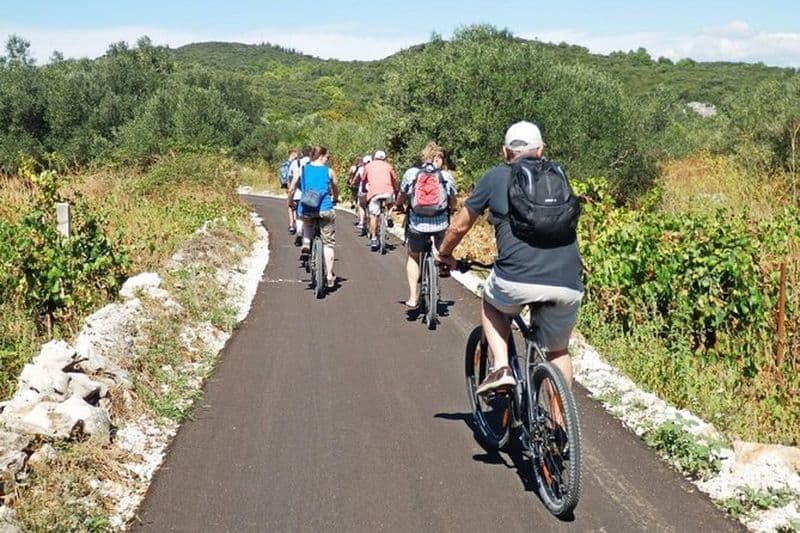 Korcula Bike & Wine Tour - Excursion en VTT