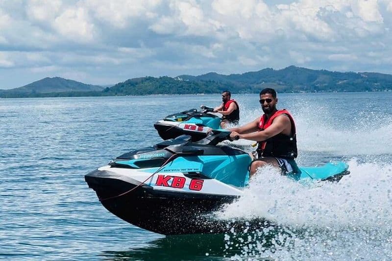 Sortie en Jet ski de 4 Heures et 50km vers 6 Iles de Phuket
