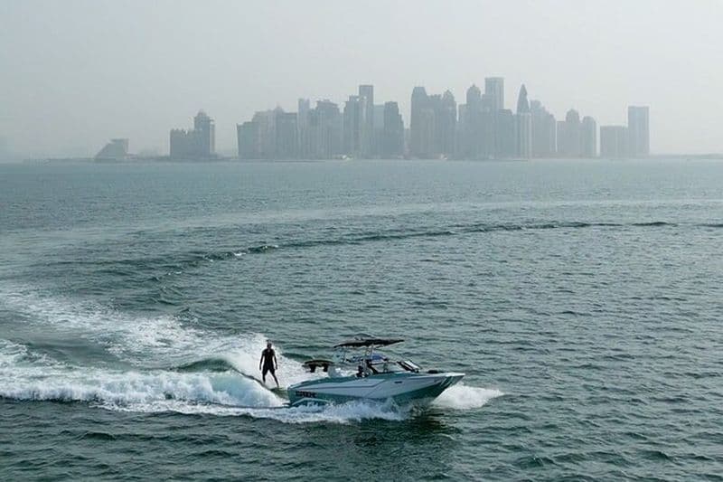 Billet Wakesurf privé ou Wakeboard le long des toits de Doha