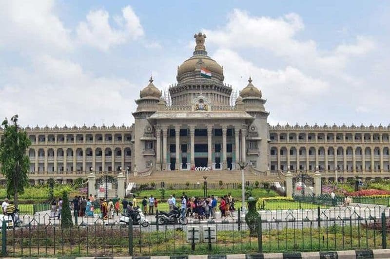 Billet Église Saint-Marc + Cubbon Park + Vidhana Soudha + Musée = Bangalore Royal Walk