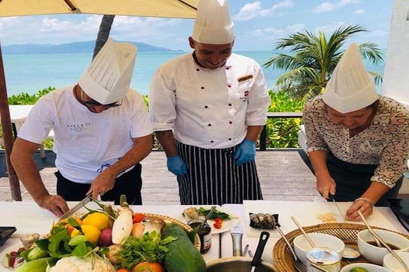 Billet Classe culinaire thaïlandaise à la plage au Melati Resort & Spa