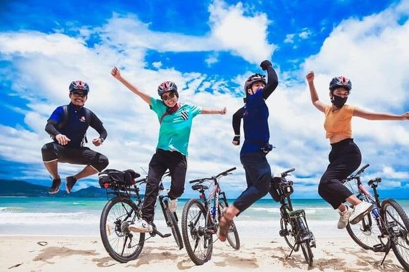 Découvrez la vie locale à Phuket à vélo