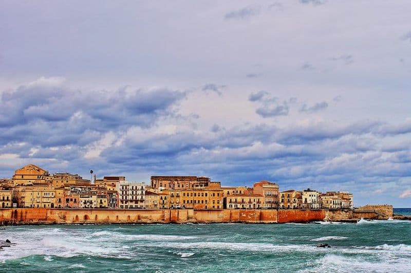 Service de transfert en taxi de l'aéroport / ville de CATANIA à Syracuse Ortigia ou vice versa