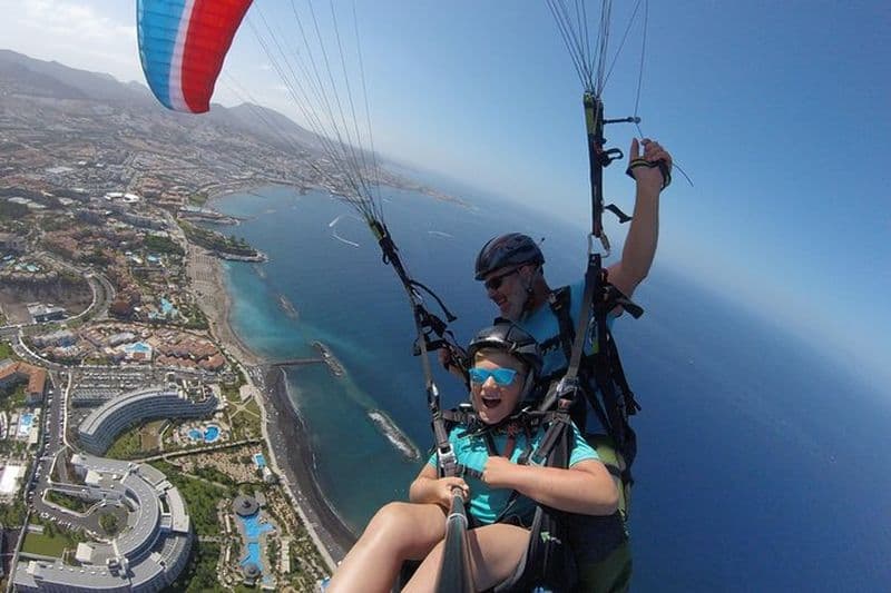 Parapente en tandem (mode haute performance) dans le sud de Tenerife