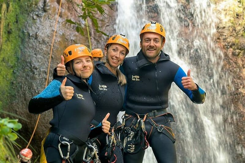 Canyoning à Madère : idéal pour les débutants et les familles