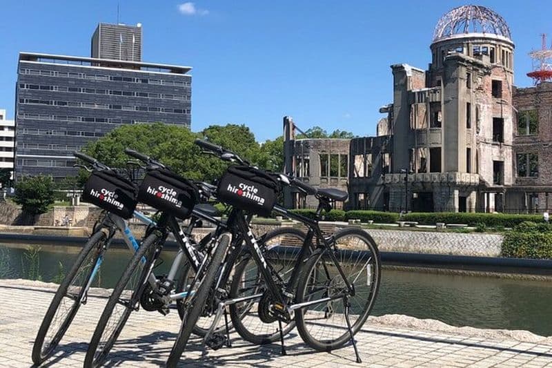 Hiroshima et Miyajima en vélo et en bateau