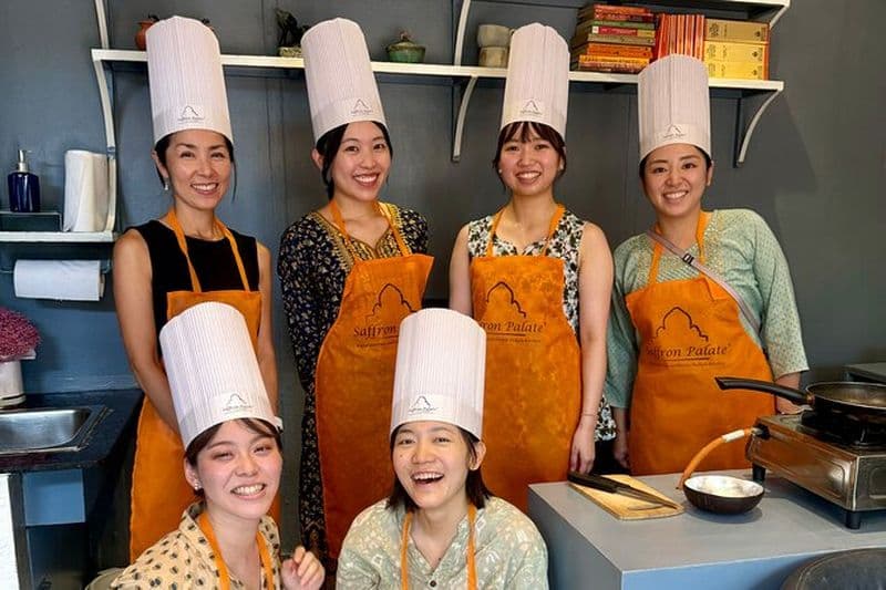 Spice Knight (Marche locale -> Cours de cuisine -> Repas)