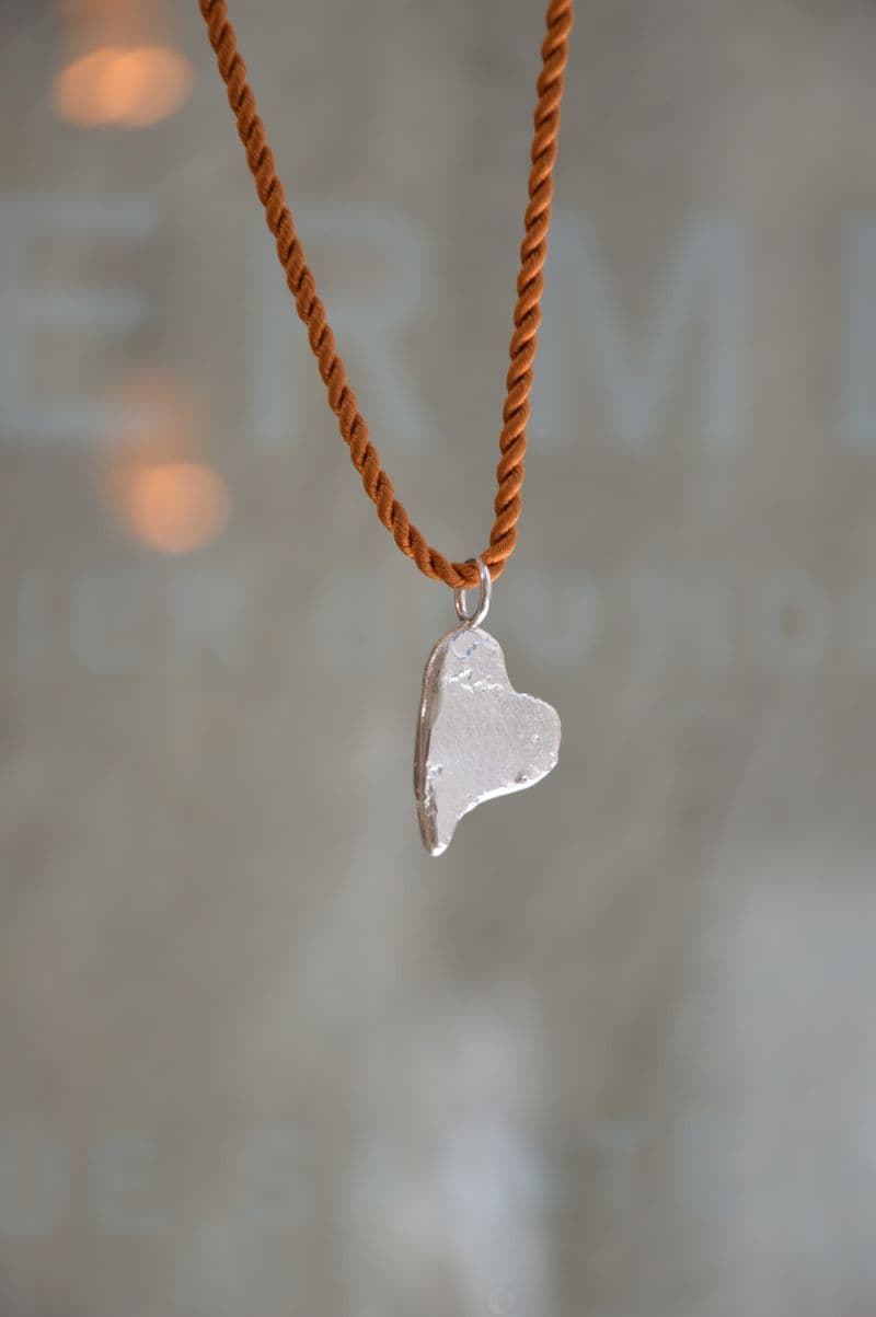 Fondez votre bijou à la terre de Delft