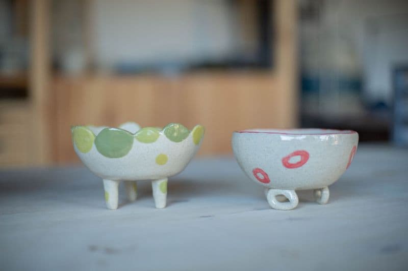 Modelez et décorez votre duo de bols en céramique