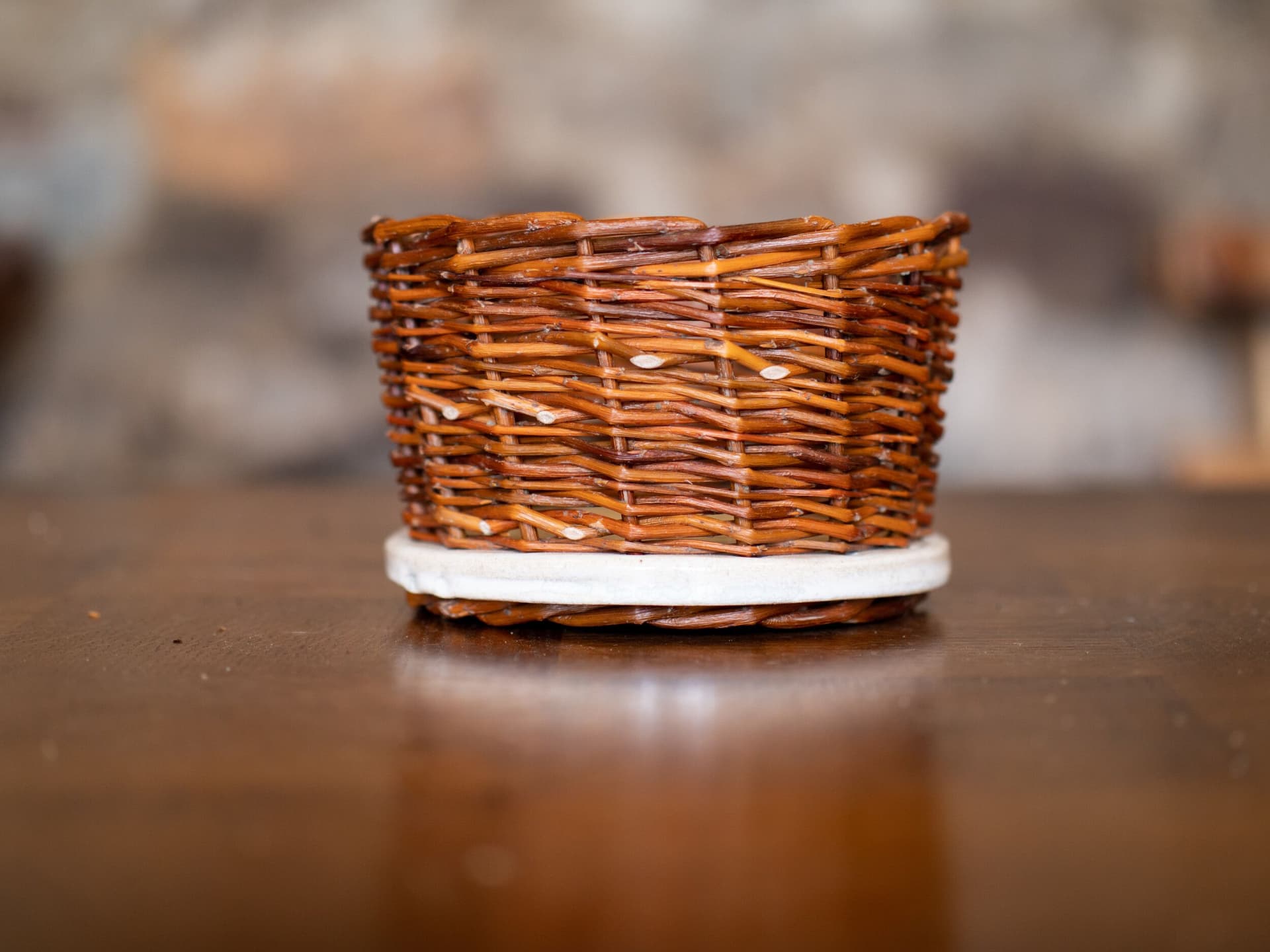 Réalisez votre corbeille sur fond en céramique