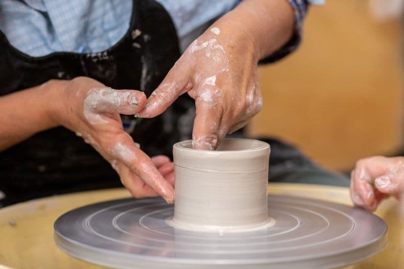 Initiez-vous au tour et au modelage