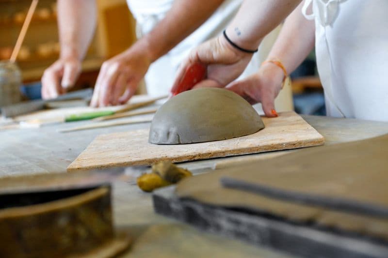 Découvrez le tour de céramique
